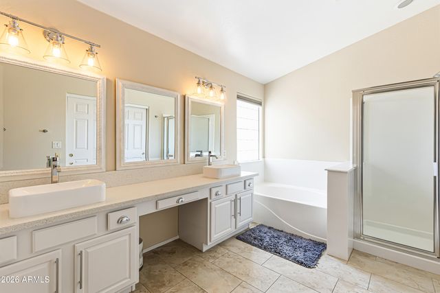 3229 W BUCKHORN Trail, Phoenix, AZ 85083