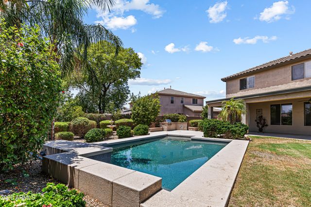 3229 W BUCKHORN Trail, Phoenix, AZ 85083