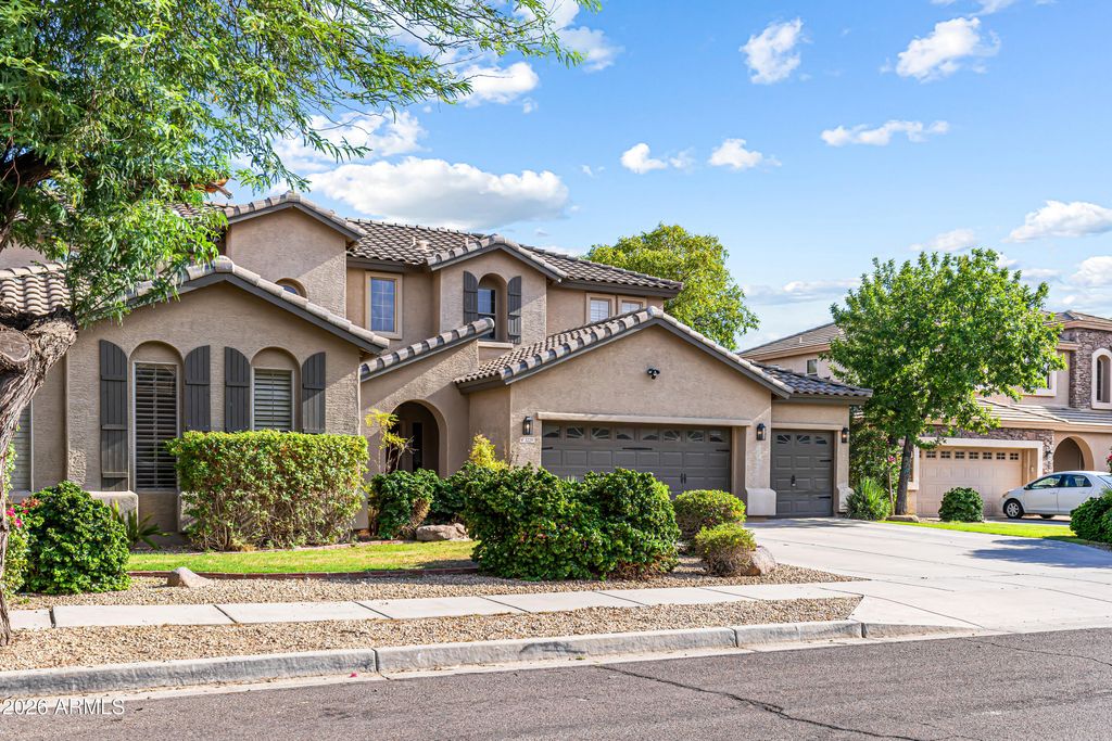 3229 W BUCKHORN Trail, Phoenix, AZ 85083 — photo 4