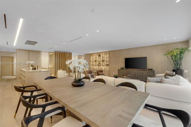 72 W Shore Drive W, Miami, FL 33133