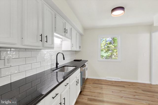 37 LISBURN AVE, Shrewsbury, PA 17361