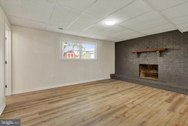 37 LISBURN AVE, Shrewsbury, PA 17361