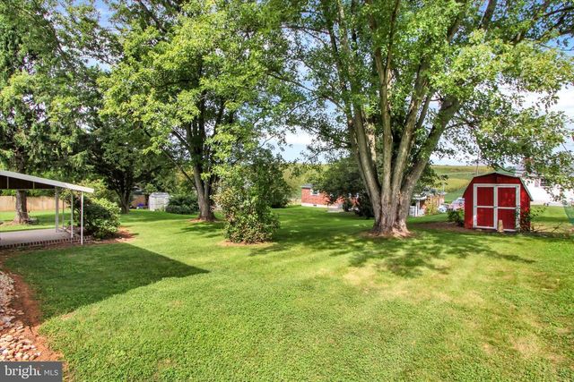 37 LISBURN AVE, Shrewsbury, PA 17361