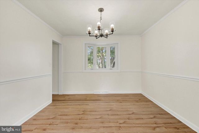 37 LISBURN AVE, Shrewsbury, PA 17361