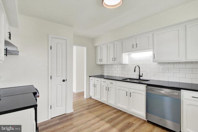 37 LISBURN AVE, Shrewsbury, PA 17361