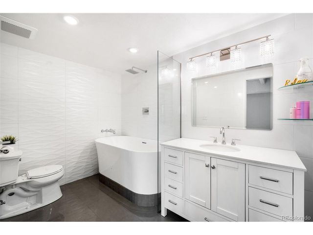 7877 E Mississippi Ave 1108, Denver, CO 80247