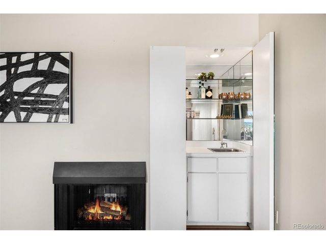 7877 E Mississippi Ave 1108, Denver, CO 80247