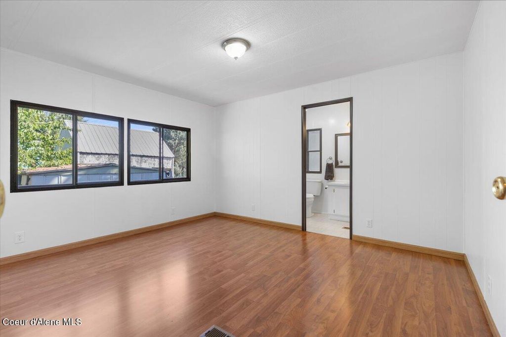 4470 E 16th Ave, 33, Post Falls, ID 83854 photo 11