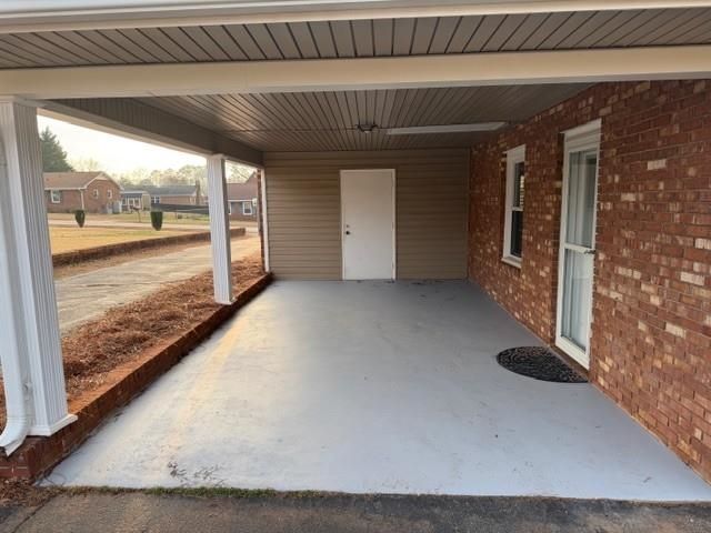 18 Annandale Drive, Boiling Springs, SC 29316