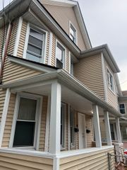 95 Denver Avenue, Bridgeport, CT 06605