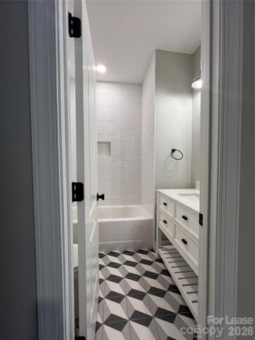 2425 Milton Avenue, Gastonia, NC 28052