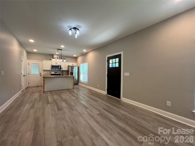2425 Milton Avenue, Gastonia, NC 28052
