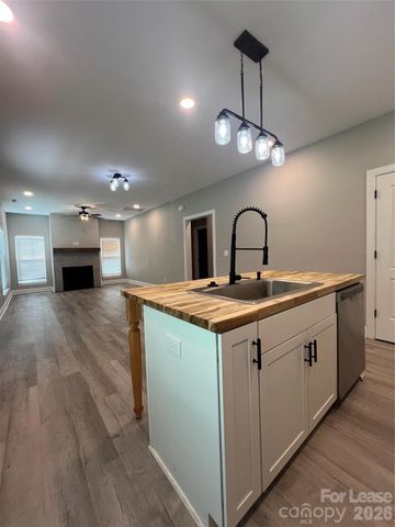 2425 Milton Avenue, Gastonia, NC 28052