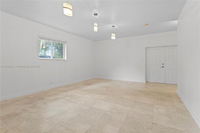 9940 SW 62nd Street, Miami, FL 33173