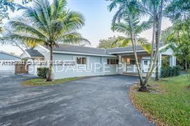 9940 SW 62nd Street, Miami, FL 33173
