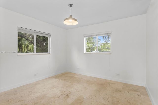 9940 SW 62nd Street, Miami, FL 33173