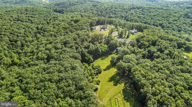 200 SWEETBRIAR, Winchester, VA 22603