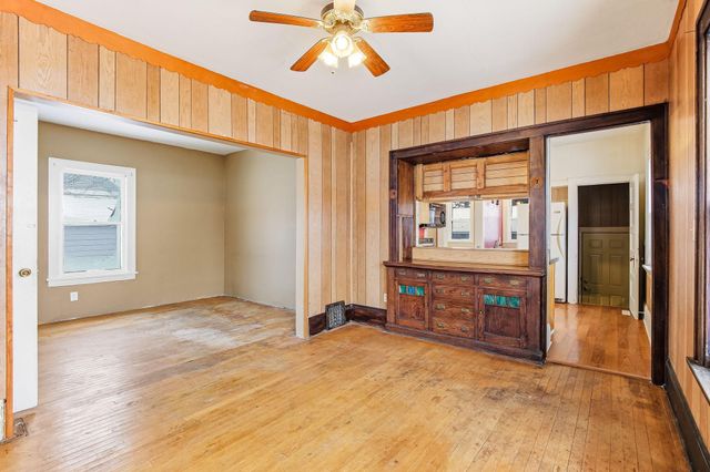 1115 E 37th Street, Minneapolis, MN 55407