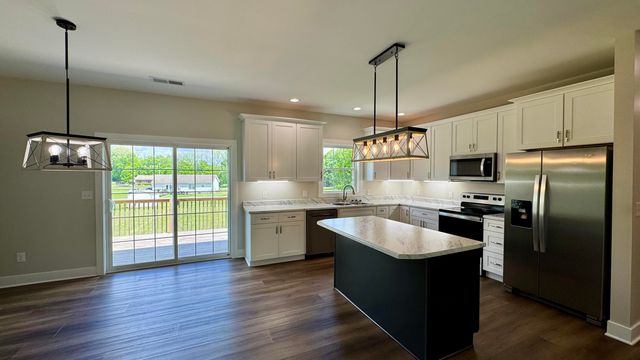 287 Rolling Meadows Drive, Lancaster, KY 40444