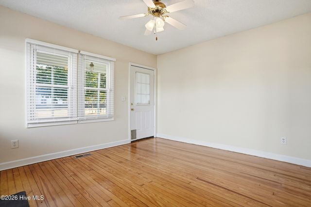 3908 Carolina Beach Road, Wilmington, NC 28412