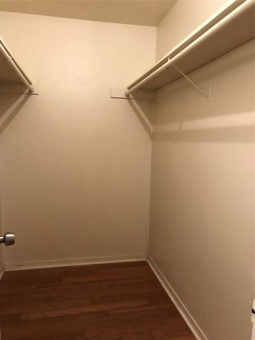 1000 W 26th ST 105, Austin, TX 78705