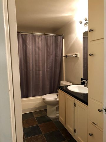 1000 W 26th ST 105, Austin, TX 78705
