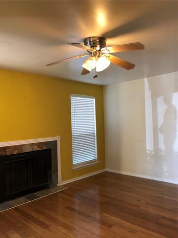 1000 W 26th ST 105, Austin, TX 78705