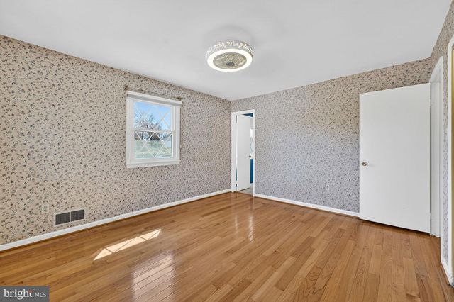 7510 ROXBURY AVE, Manassas, VA 20109