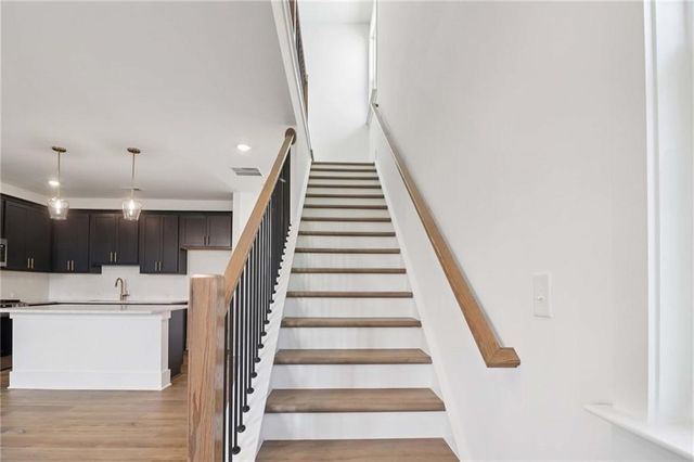 1617 Worley Way NW, Atlanta, GA 30318