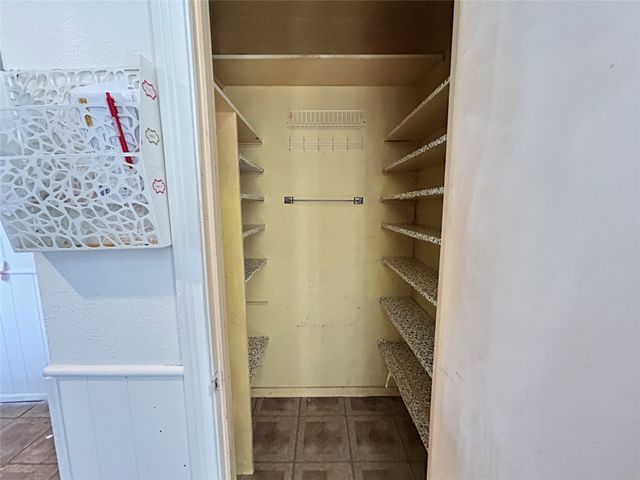 4728 Trail Lake Drive, Fort Worth, TX 76133