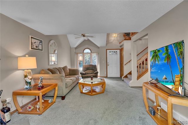 15 In The Woods Lane, West Seneca, NY 14224