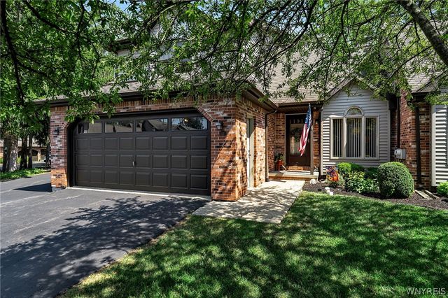 15 In The Woods Lane, West Seneca, NY 14224