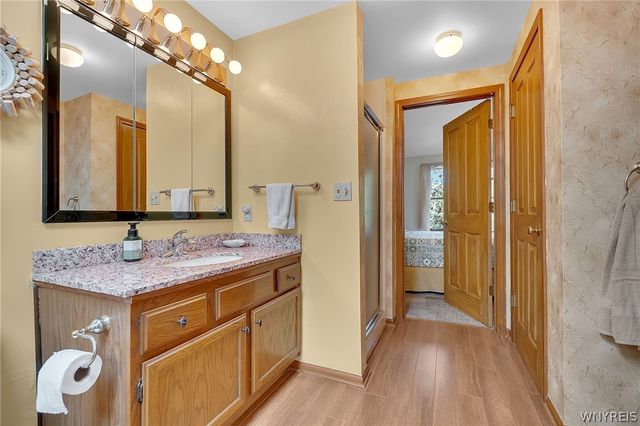 15 In The Woods Lane, West Seneca, NY 14224