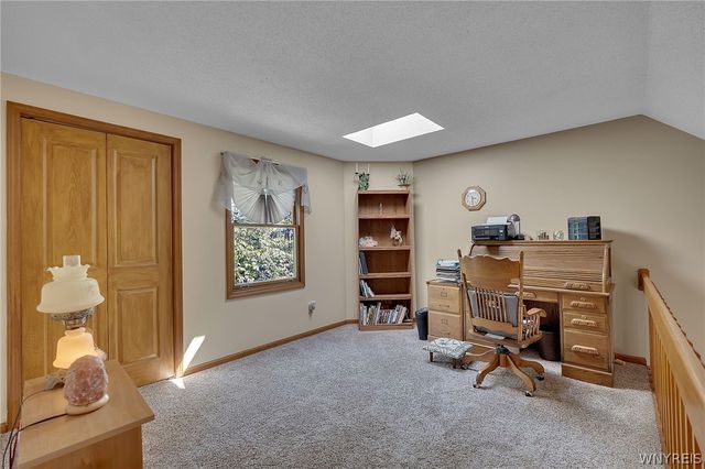 15 In The Woods Lane, West Seneca, NY 14224