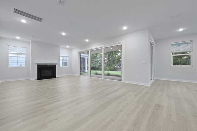 1043 Boyington 063, Hollywood, SC 29449