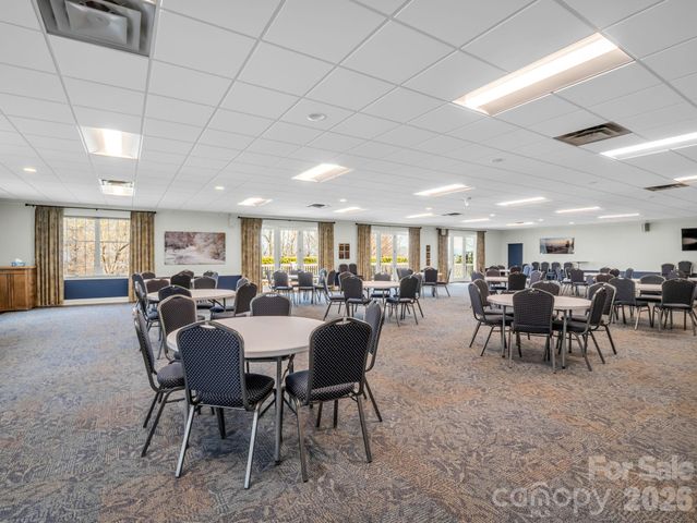 29 Spring Heights Court, Hendersonville, NC 28791