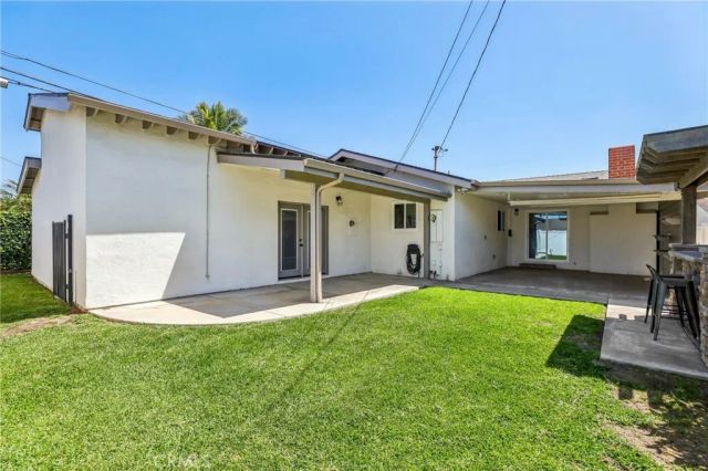 11003 Lindesmith Avenue, Whittier, CA 90603