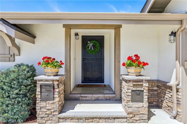 11003 Lindesmith Avenue, Whittier, CA 90603