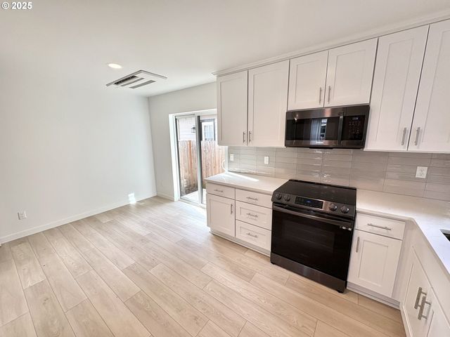 6 Ne 74TH Ave unit C, Portland, OR 97213