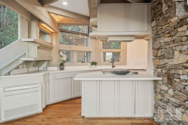 220 Worley Road, Highlands, NC 28741