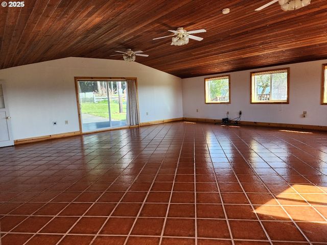 92920 CAPE BLANCO Rd, Sixes, OR 97476