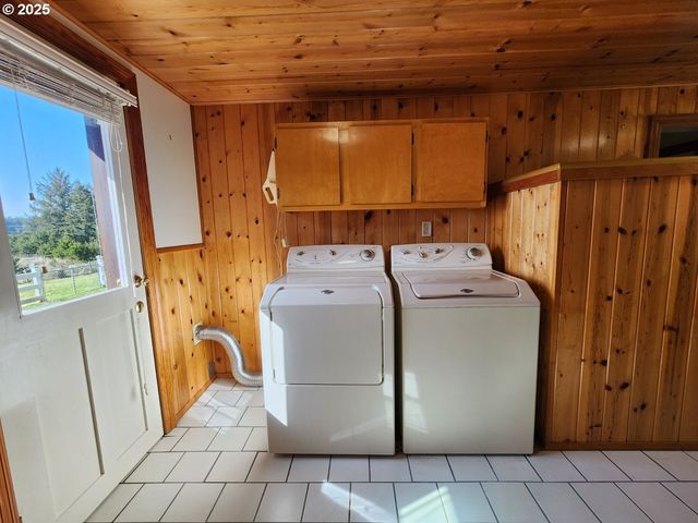 92920 CAPE BLANCO Rd, Sixes, OR 97476