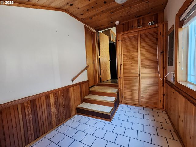92920 CAPE BLANCO Rd, Sixes, OR 97476