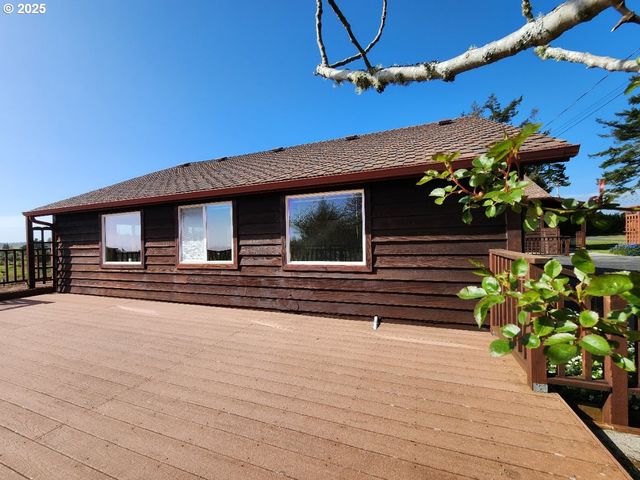 92920 CAPE BLANCO Rd, Sixes, OR 97476