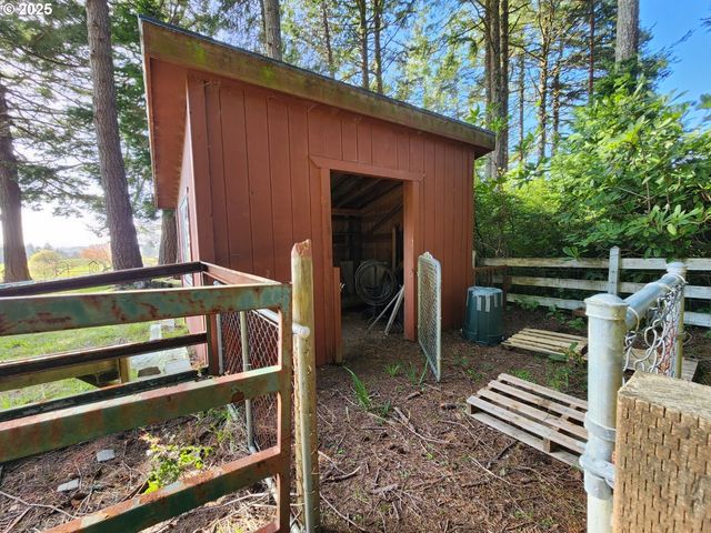 92920 CAPE BLANCO Rd, Sixes, OR 97476