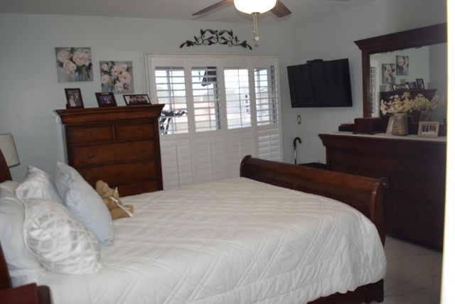 1 Lake Vista Trl Apt 201, Port St Lucie, FL 34952