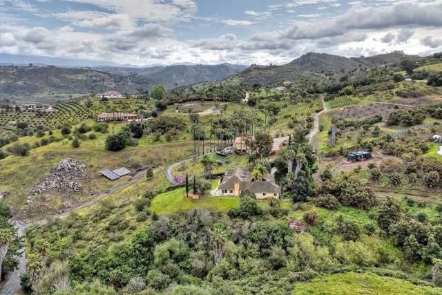 30181 Via Maria Elena, Bonsall, CA 92003