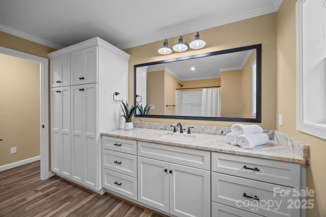 120 Independence Loop, Statesville, NC 28625