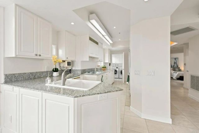 1133 1st. Street 320, Coronado, CA 92118