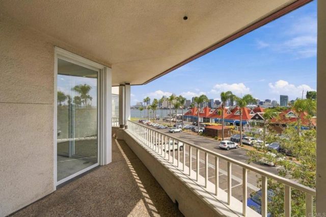 1133 1st. Street 320, Coronado, CA 92118